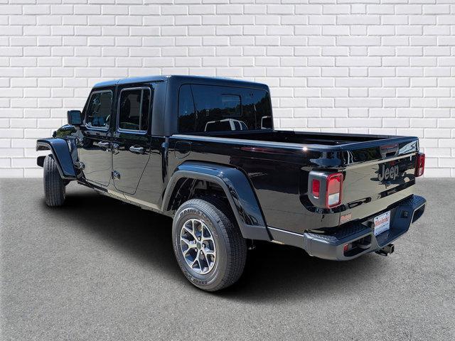 new 2025 Jeep Gladiator car, priced at $50,590