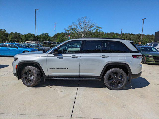 new 2024 Jeep Grand Cherokee car, priced at $58,590