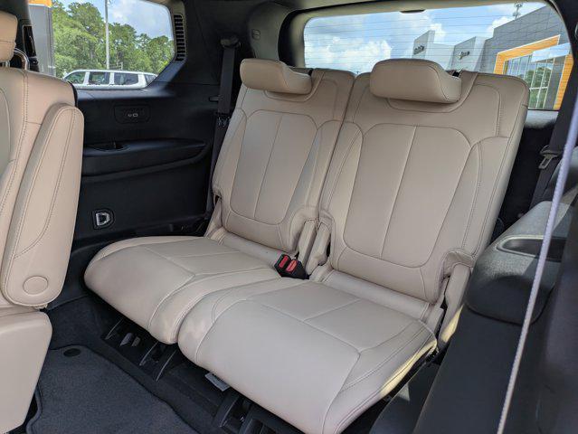 new 2025 Jeep Grand Cherokee L car, priced at $50,220