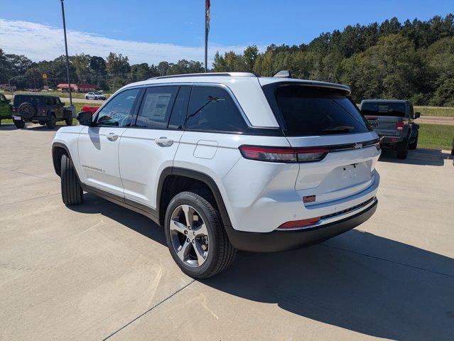 new 2025 Jeep Grand Cherokee car, priced at $47,525