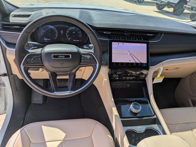 new 2025 Jeep Grand Cherokee car, priced at $47,525