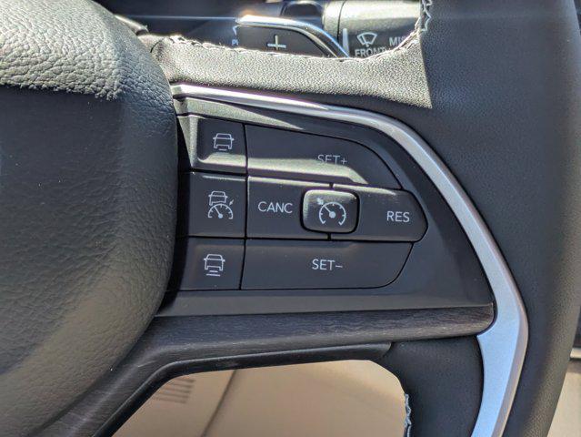 new 2025 Jeep Grand Cherokee car, priced at $47,525