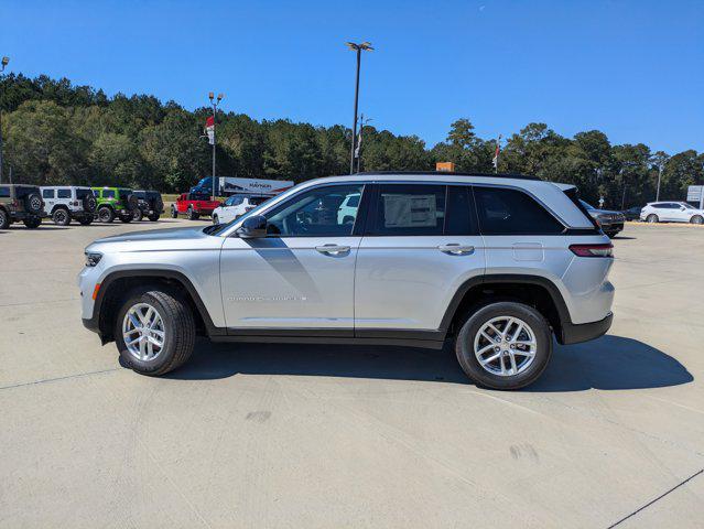 new 2025 Jeep Grand Cherokee car, priced at $38,197