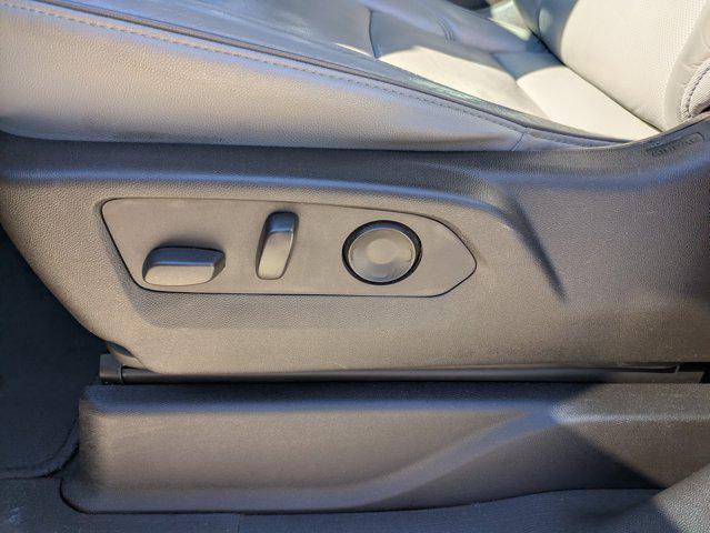 used 2021 GMC Yukon car, priced at $38,595