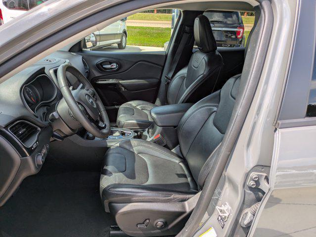 used 2023 Jeep Cherokee car, priced at $25,990