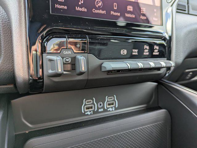 new 2025 Ram 2500 car, priced at $72,430