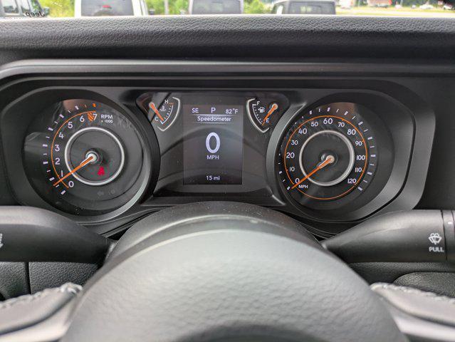 new 2025 Jeep Gladiator car, priced at $46,705