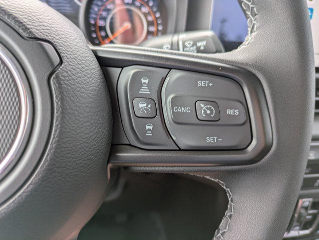 new 2025 Jeep Gladiator car, priced at $46,705