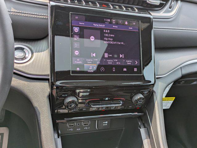 new 2025 Jeep Grand Cherokee car, priced at $40,375