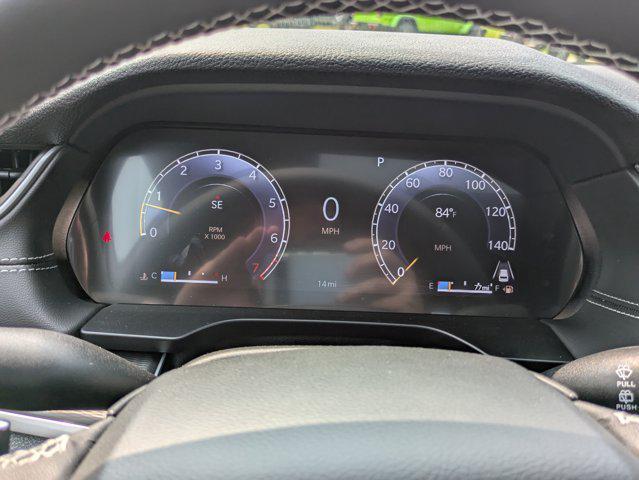 new 2025 Jeep Grand Cherokee car, priced at $40,375