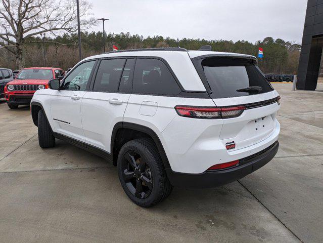 new 2024 Jeep Grand Cherokee car, priced at $47,750