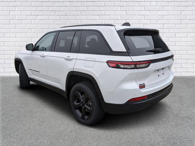 new 2024 Jeep Grand Cherokee car, priced at $48,200