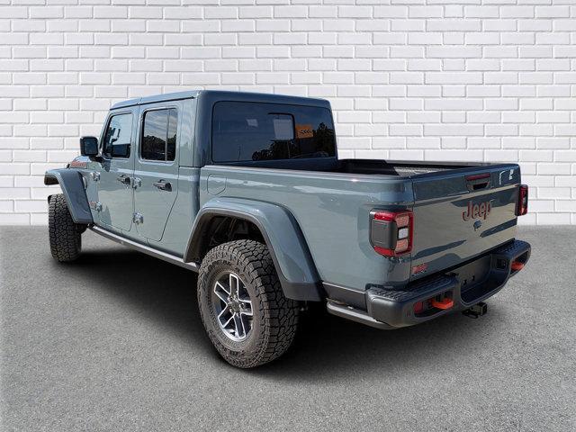 new 2025 Jeep Gladiator car, priced at $61,900