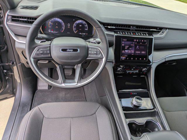 new 2025 Jeep Grand Cherokee L car, priced at $41,597