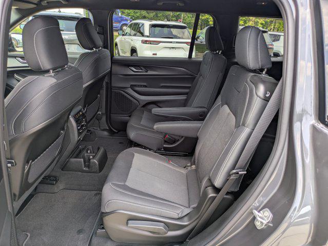 new 2025 Jeep Grand Cherokee L car, priced at $41,597