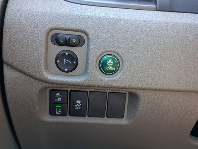 used 2020 Honda Pilot car, priced at $18,999