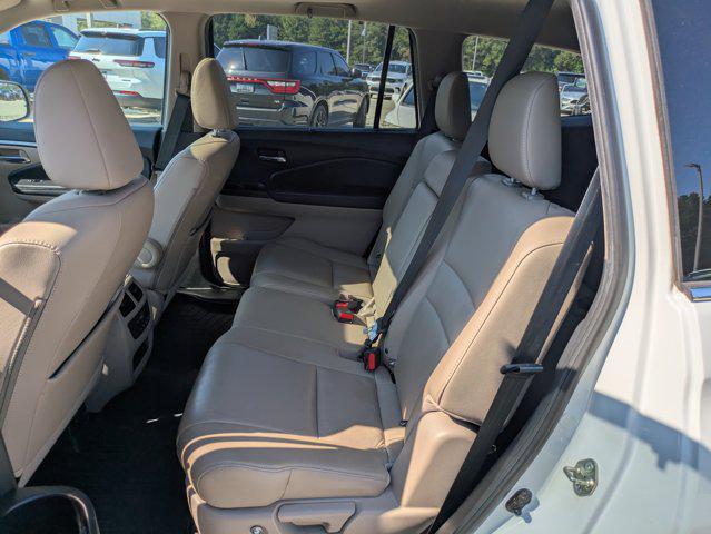 used 2020 Honda Pilot car, priced at $18,999