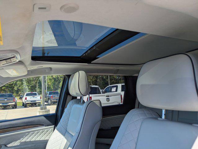 used 2018 Jeep Grand Cherokee car, priced at $18,990