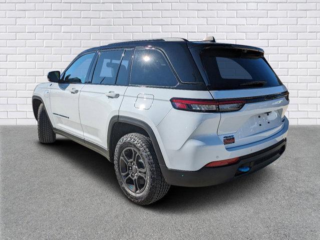 new 2024 Jeep Grand Cherokee car, priced at $73,665