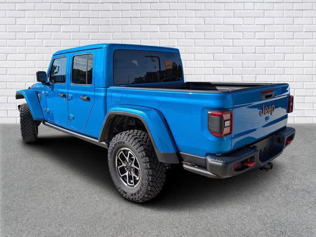 new 2025 Jeep Gladiator car, priced at $62,400