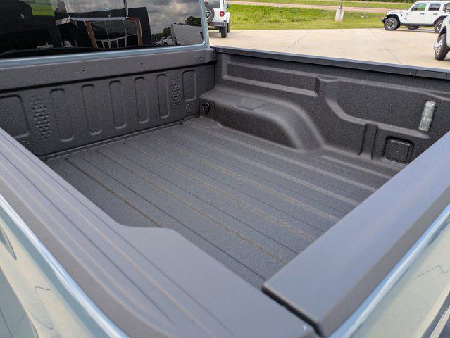 new 2025 Jeep Gladiator car, priced at $51,005