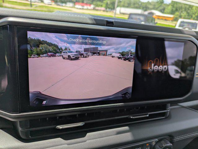 new 2025 Jeep Gladiator car, priced at $51,005