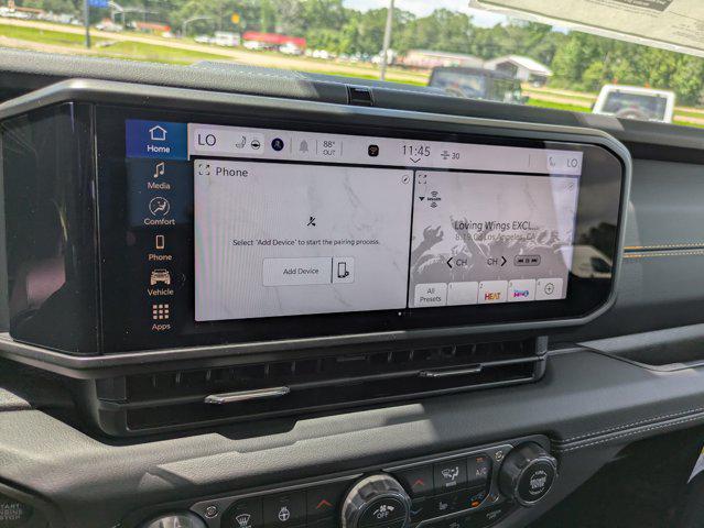 new 2025 Jeep Gladiator car, priced at $51,005