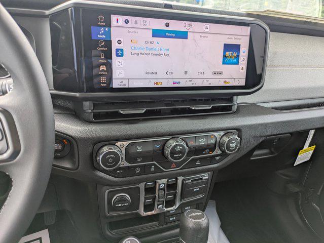 new 2025 Jeep Gladiator car, priced at $48,240