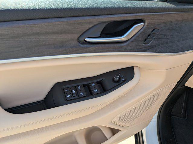 new 2025 Jeep Grand Cherokee L car, priced at $48,568