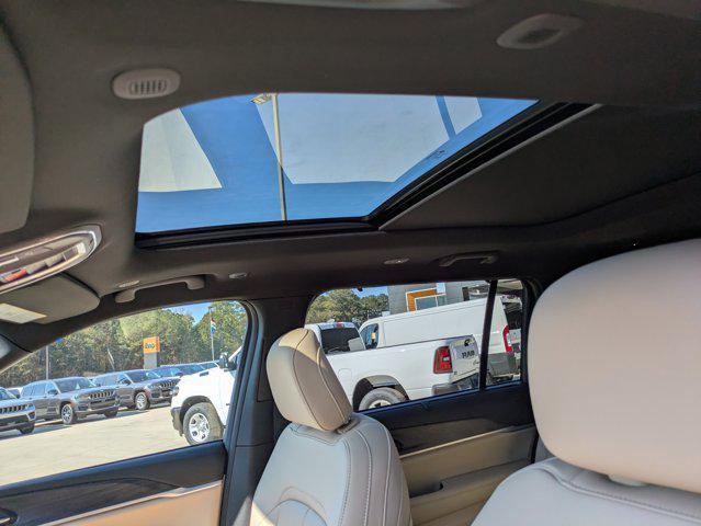 new 2025 Jeep Grand Cherokee L car, priced at $56,160