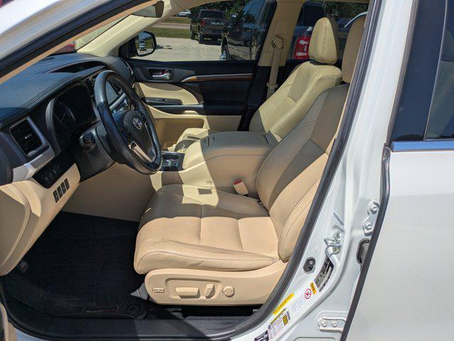 used 2018 Toyota Highlander car, priced at $24,990