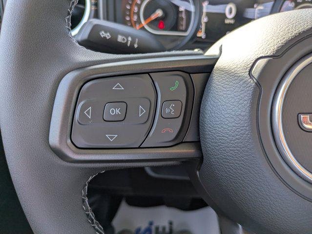 new 2025 Jeep Gladiator car, priced at $48,002