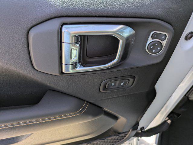 new 2025 Jeep Gladiator car, priced at $48,002