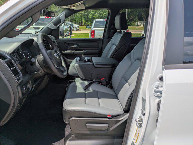 new 2025 Ram 1500 car, priced at $42,570
