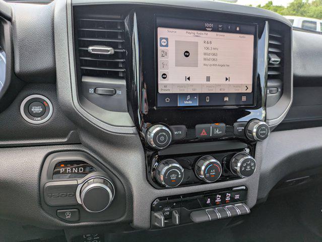 new 2025 Ram 1500 car, priced at $42,570