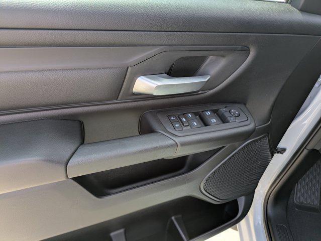 new 2025 Ram 1500 car, priced at $42,570