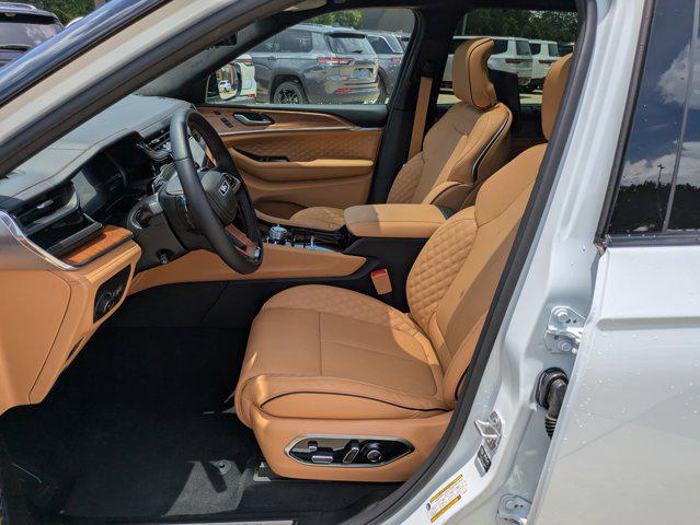 new 2025 Jeep Grand Cherokee L car, priced at $77,820