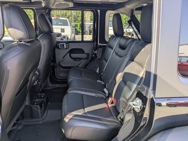 new 2025 Jeep Wrangler car, priced at $57,990