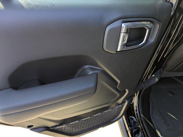 new 2025 Jeep Wrangler car, priced at $57,990