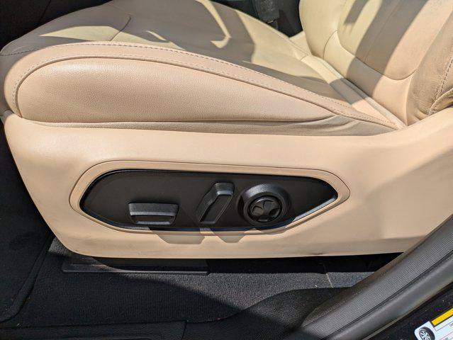 used 2023 Jeep Grand Cherokee car, priced at $32,995