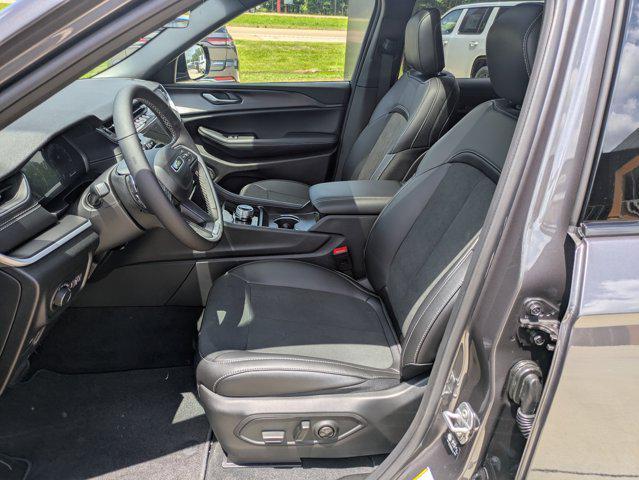 new 2025 Jeep Grand Cherokee L car, priced at $48,375