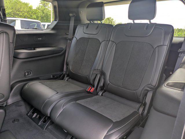 new 2025 Jeep Grand Cherokee L car, priced at $48,375