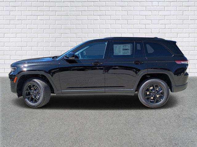 new 2025 Jeep Grand Cherokee car, priced at $43,615