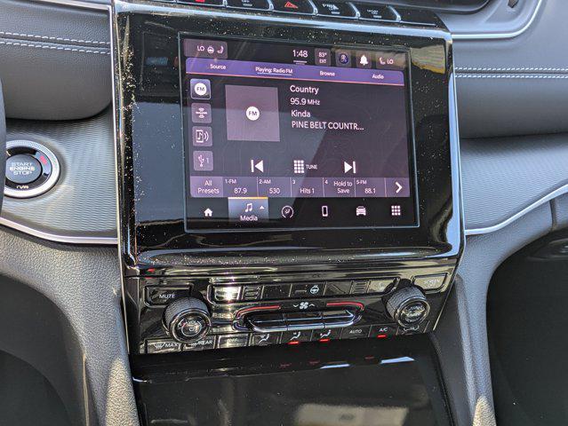 new 2025 Jeep Grand Cherokee car, priced at $43,615