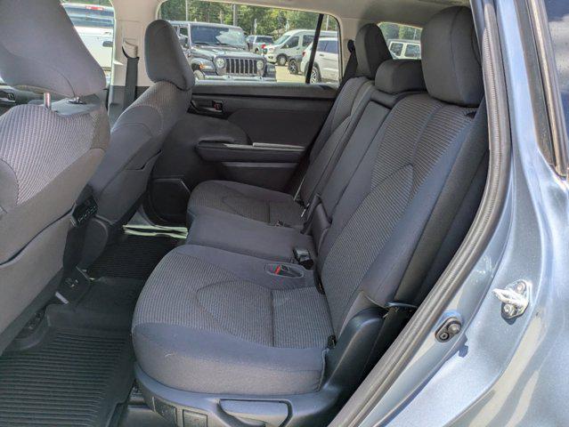 used 2021 Toyota Highlander car, priced at $24,449