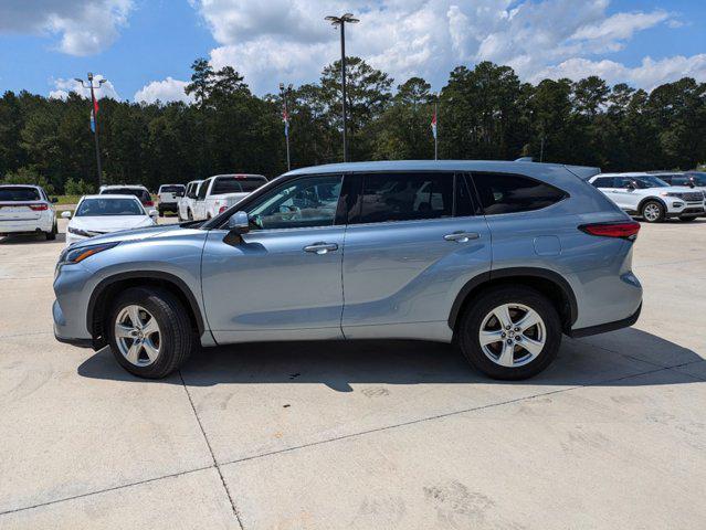 used 2021 Toyota Highlander car, priced at $24,449