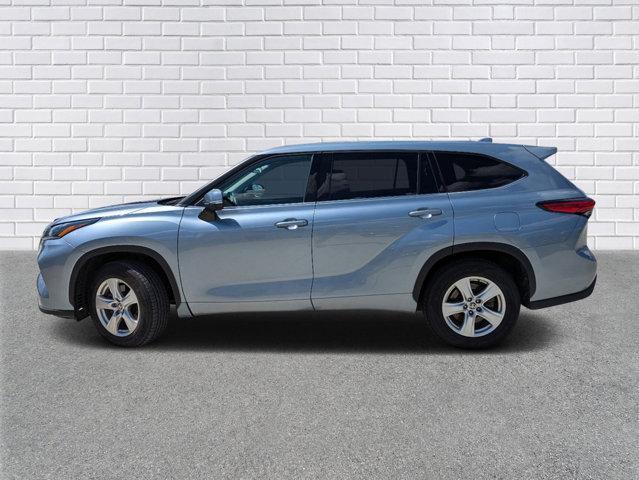 used 2021 Toyota Highlander car, priced at $24,449