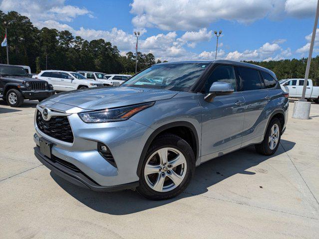 used 2021 Toyota Highlander car, priced at $24,449