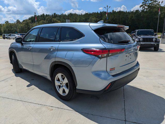 used 2021 Toyota Highlander car, priced at $24,449