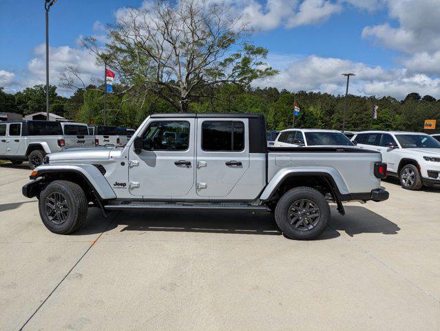 new 2024 Jeep Gladiator car, priced at $52,325